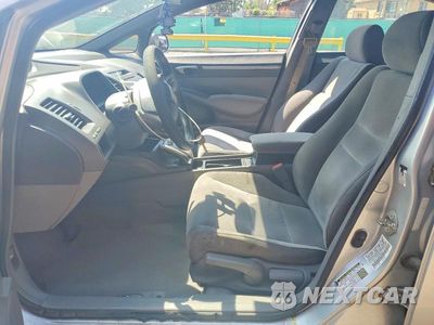 Zdjęcie 7 z 12 samochodu: 2008 HONDA CIVIC EX VIN:1HGFA16848L058330 - miniatura