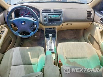 Zdjęcie 8 z 12 samochodu: 2003 HONDA CIVIC LX VIN:1HGES16523L007108 - miniatura