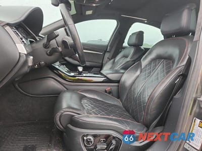 Zdjęcie 7 z 12 samochodu: 2017 AUDI S8 PLUS QUATTRO VIN:WUAJ5AFD8HN900944 - miniatura