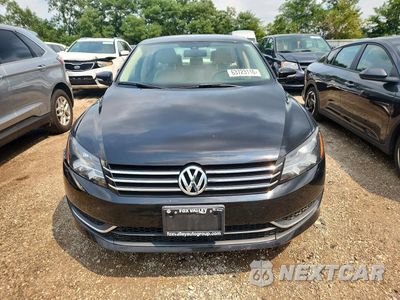 Piąte zdjęcie samochodu w środku: 2014 VOLKSWAGEN PASSAT SE VIN:1VWBS7A36EC110512 - miniatura