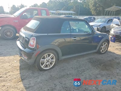 Trzecie zdjęcie samochodu z tyłu: 2013 MINI COOPER S VIN:WMWZP3C5XDT298019 - miniatura