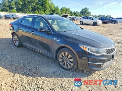 Czwarte zdjęcie samochodu z boku: 2018 KIA OPTIMA LX VIN:5XXGT4L32JG272200 - miniatura