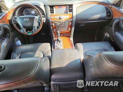 Zdjęcie 8 z 13 samochodu: 2015 INFINITI QX80 BASE VIN:JN8AZ2NF2F9571467 - miniatura