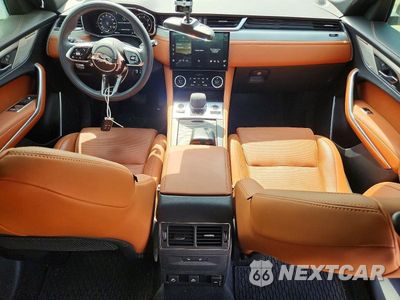 Zdjęcie 8 z 13 samochodu: 2025 JAGUAR F-PACE R-DYNAMIC S VIN:SADCT2EX4SA748399 - miniatura