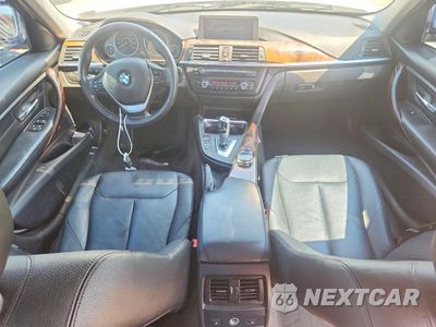 Zdjęcie 8 z 12 samochodu: 2014 BMW 335 XI VIN:WBA3B9G50ENR92614 - miniatura