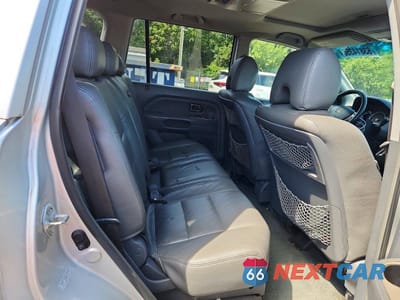 Zdjęcie 11 z 13 samochodu: 2008 HONDA PILOT SE VIN:5FNYF18368B032518 - miniatura