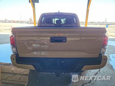 Zdjęcie 6 z 12 samochodu: 2018 TOYOTA TACOMA TRD PRO VIN:5TFCZ5AN7JX163702 - miniatura