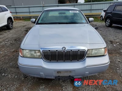Piąte zdjęcie samochodu w środku: 2002 MERCURY GRAND MARQUIS GS VIN:2MEFM74W92X653533 - miniatura