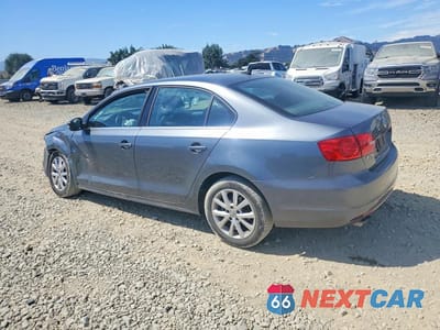 Drugie zdjęcie samochodu z przodu: 2013 VOLKSWAGEN JETTA SE VIN:3VWDP7AJXDM426999 - miniatura