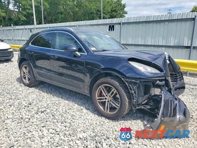 Czwarte zdjęcie samochodu z boku: 2016 PORSCHE MACAN S VIN:WP1AB2A54GLB45585 - miniatura