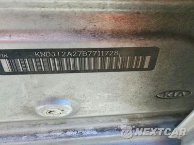 Zdjęcie 12 z 12 samochodu: 2011 KIA SOUL + VIN:KNDJT2A27B7711728 - miniatura