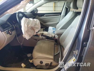 Zdjęcie 7 z 12 samochodu: 2016 VOLKSWAGEN PASSAT SE VIN:1VWBS7A34GC020116 - miniatura