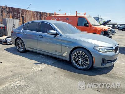 Czwarte zdjęcie samochodu z boku: 2022 BMW 530E VIN:WBA13AG04NCK15987 - miniatura