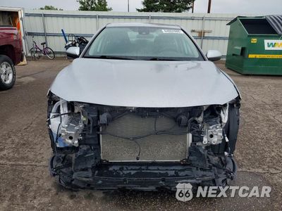 Piąte zdjęcie samochodu w środku: 2019 TOYOTA CAMRY LE VIN:4T1B11HK2KU691279 - miniatura