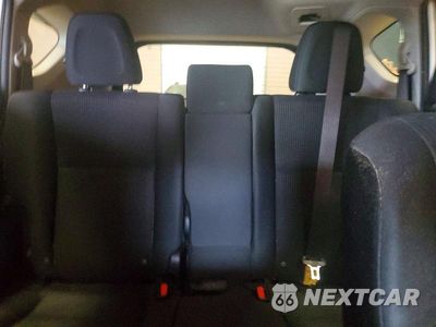 Zdjęcie 10 z 13 samochodu: 2018 TOYOTA RAV4 LE VIN:JTMBFREV9JJ259629 - miniatura