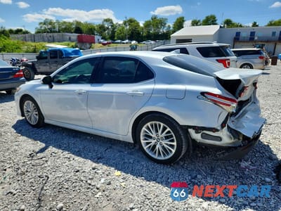 Drugie zdjęcie samochodu z przodu: 2018 TOYOTA CAMRY HYBRID XLE VIN:4T1B21HK3JU508712 - miniatura
