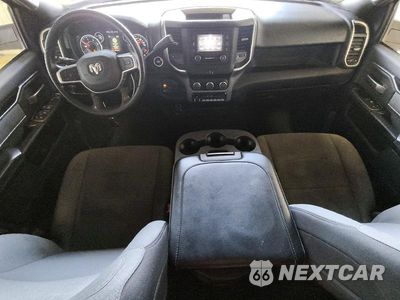 Zdjęcie 8 z 12 samochodu: 2023 RAM 3500 BIG HORN VIN:3C63R3HL2PG660427 - miniatura