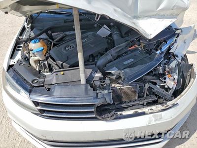 Zdjęcie 11 z 12 samochodu: 2016 VOLKSWAGEN JETTA SPORT VIN:3VWD17AJ5GM349657 - miniatura
