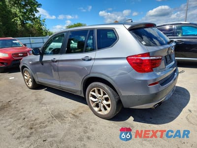 Drugie zdjęcie samochodu z przodu: 2011 BMW X3 XDRIVE35I VIN:5UXWX7C52BLT78875 - miniatura