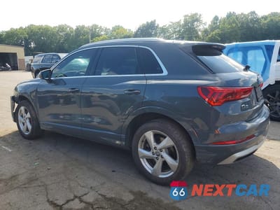 Drugie zdjęcie samochodu z przodu: 2020 AUDI Q3 PREMIUM VIN:WA1AECF38L1074106 - miniatura