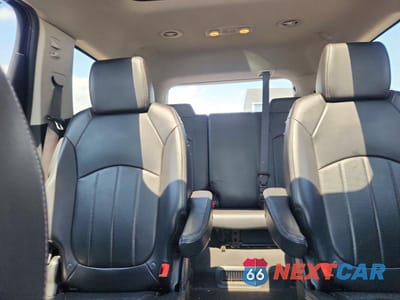 Zdjęcie 10 z 13 samochodu: 2017 CHEVROLET TRAVERSE PREMIER VIN:1GNKVJKD7HJ182485 - miniatura