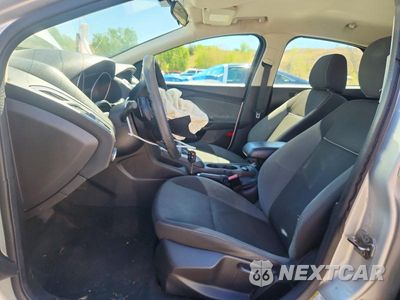 Zdjęcie 7 z 12 samochodu: 2012 FORD FOCUS SE VIN:1FAHP3F21CL424675 - miniatura