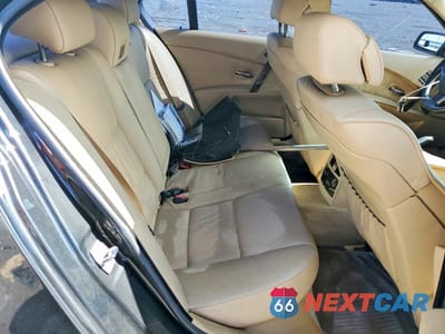 Zdjęcie 10 z 12 samochodu: 2007 BMW 530 XI VIN:WBANF73587CU21863 - miniatura