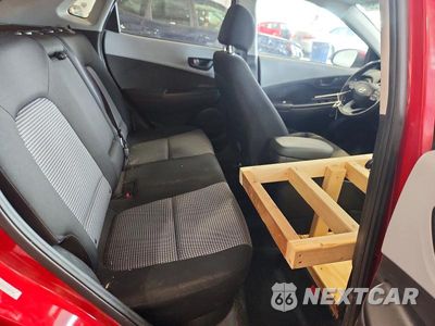 Zdjęcie 10 z 12 samochodu: 2019 HYUNDAI KONA SEL VIN:KM8K6CAAXKU257464 - miniatura