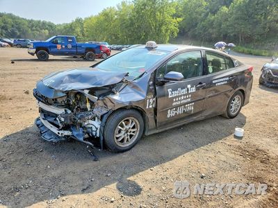 2017 TOYOTA PRIUS PRIME PREMIUM JTDKARFP2H3001515 - główne zdjęcie licytacji z USA - miniatura