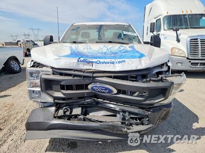 Piąte zdjęcie samochodu w środku: 2022 FORD F250 SUPER DUTY VIN:1FDBF2A6XNEE58642 - miniatura