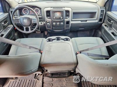Zdjęcie 8 z 12 samochodu: 2018 RAM 1500 ST VIN:1C6RR6KG6JS131991 - miniatura