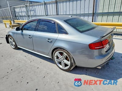 Drugie zdjęcie samochodu z przodu: 2011 AUDI S4 PRESTIGE VIN:WAUKGAFL4BA105274 - miniatura