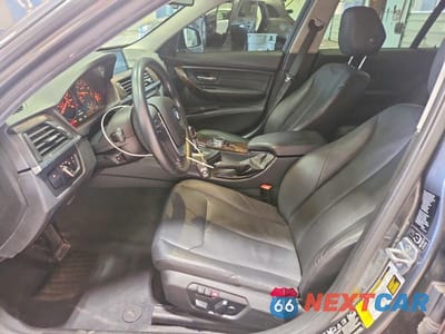 Zdjęcie 7 z 12 samochodu: 2015 BMW 328 XI VIN:WBA3B3G52FNT68828 - miniatura
