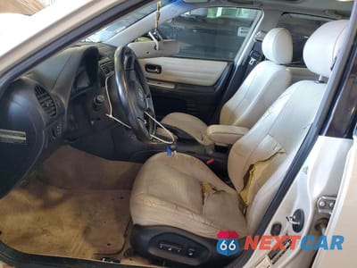 Zdjęcie 7 z 12 samochodu: 2004 LEXUS IS 300 VIN:JTHBD192740091229 - miniatura