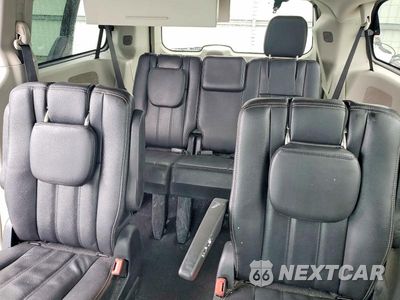 Zdjęcie 10 z 14 samochodu: 2016 CHRYSLER TOWN & COUNTRY TOURING VIN:2C4RC1BG9GR294268 - miniatura