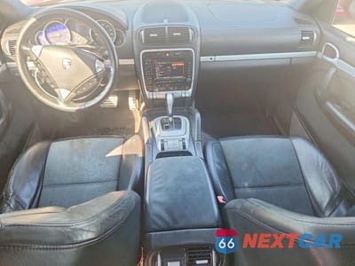 Zdjęcie 8 z 13 samochodu: 2008 PORSCHE CAYENNE GTS VIN:WP1AD29PX8LA71199 - miniatura