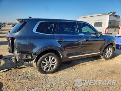 Trzecie zdjęcie samochodu z tyłu: 2020 KIA TELLURIDE LX VIN:5XYP2DHC6LG082314 - miniatura
