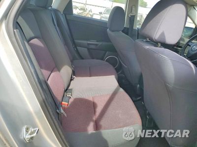 Zdjęcie 10 z 12 samochodu: 2004 MAZDA 3 HATCHBACK VIN:JM1BK343741216548 - miniatura