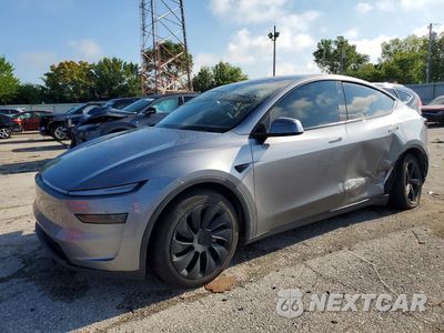 2026 TESLA MODEL Y 7SAYGDEE9TF437949 - główne zdjęcie licytacji z USA - miniatura