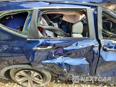 Zdjęcie 10 z 12 samochodu: 2017 HONDA CR-V LX VIN:7FARW5H38HE011881 - miniatura