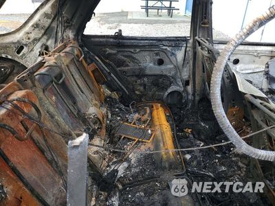 Zdjęcie 11 z 12 samochodu: 2006 MERCEDES-BENZ ML 350 VIN:4JGBB86E26A125844 - miniatura