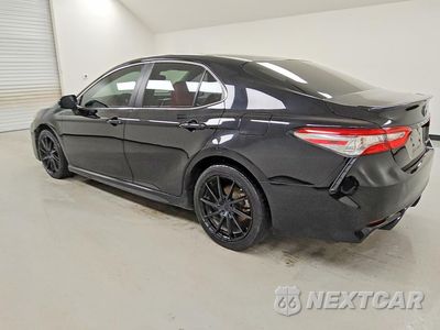 Drugie zdjęcie samochodu z przodu: 2018 TOYOTA CAMRY SE VIN:4T1B11HK5JU027492 - miniatura