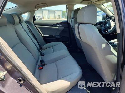 Zdjęcie 10 z 12 samochodu: 2019 HONDA CIVIC LX VIN:19XFC2F69KE044145 - miniatura