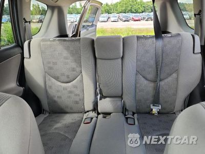 Zdjęcie 10 z 13 samochodu: 2011 TOYOTA RAV4 BASE VIN:2T3ZF4DVXBW095846 - miniatura