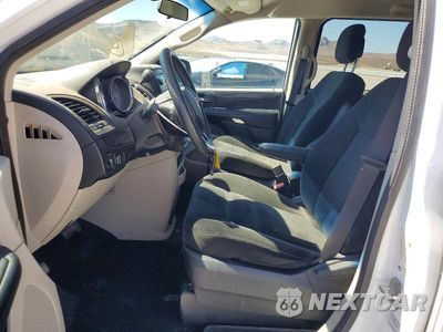 Zdjęcie 7 z 14 samochodu: 2016 DODGE GRAND CARAVAN SE VIN:2C4RDGBG4GR243440 - miniatura