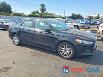 Czwarte zdjęcie samochodu z boku: 2016 FORD FUSION SE VIN:3FA6P0H79GR116286 - miniatura