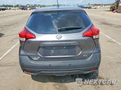 Zdjęcie 6 z 13 samochodu: 2020 NISSAN KICKS SV VIN:3N1CP5CV2LL497818 - miniatura