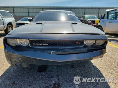 Piąte zdjęcie samochodu w środku: 2013 DODGE CHALLENGER R/T VIN:2C3CDYBT6DH587186 - miniatura