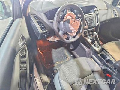 Zdjęcie 8 z 12 samochodu: 2014 FORD FOCUS SE VIN:1FADP3F28EL336918 - miniatura