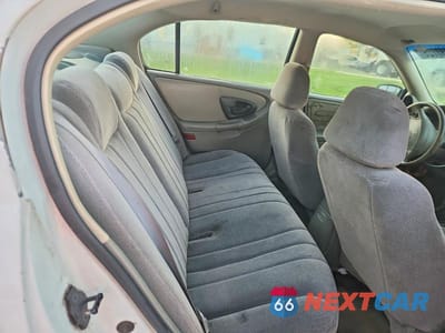 Zdjęcie 10 z 13 samochodu: 2003 CHEVROLET MALIBU VIN:1G1ND52J33M639847 - miniatura